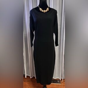Timeless Eva Mendes Black Dress!